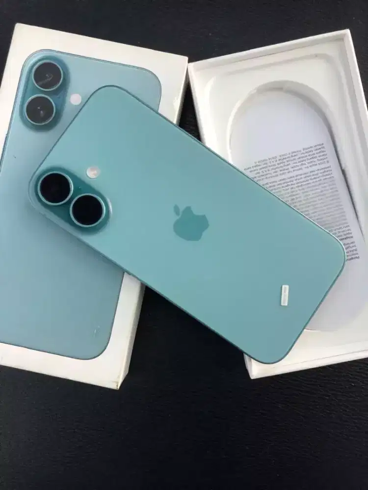 Iphone 16 teal 128 second ibox