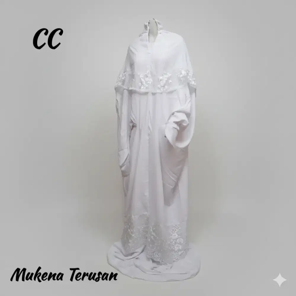 Mukena terusan putih