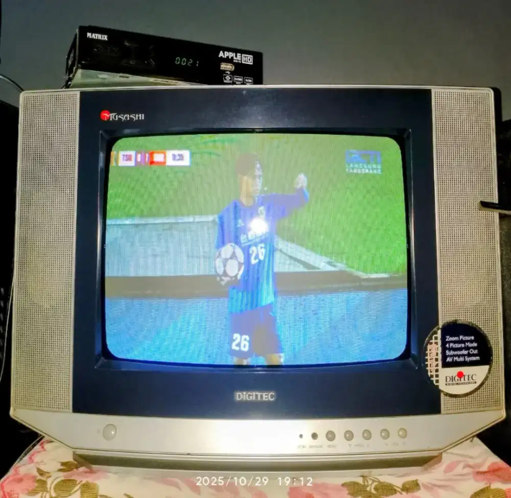 TV tabung 14inch