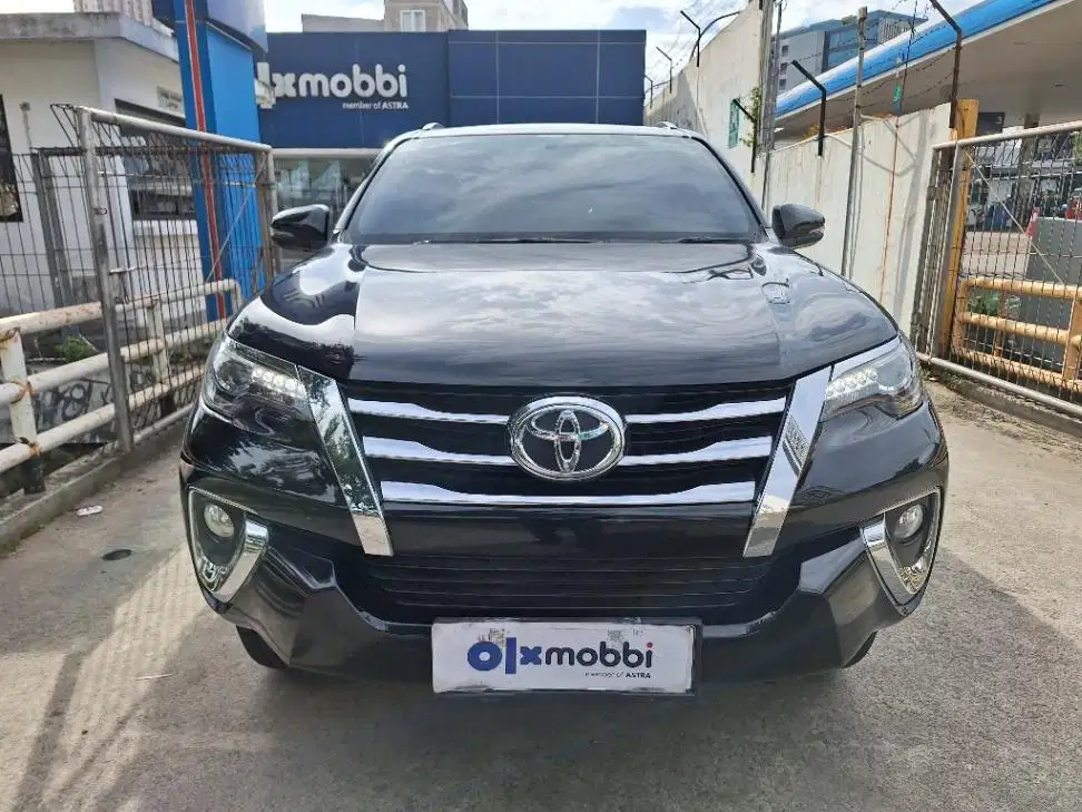 LOW DP Toyota Fortuner 2.7 SRZ TRD Bensin-AT 2019 BJY