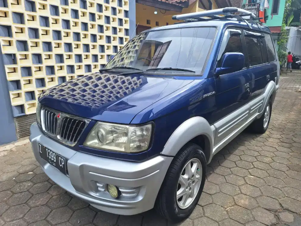 Mitsubishi Kuda 2002 MT