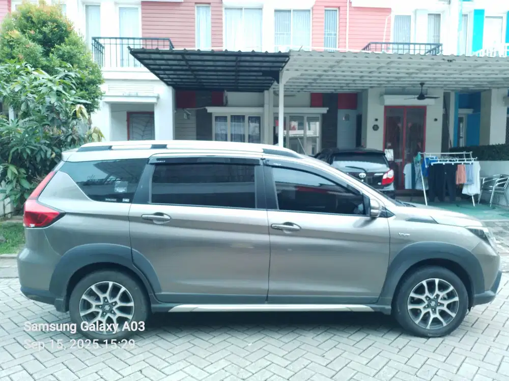 Suzuki XL7 2023 Bensin