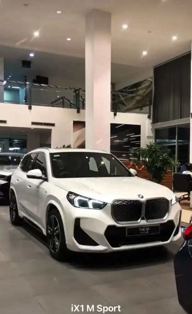 BMW IX1 Promo Akhir Tahun