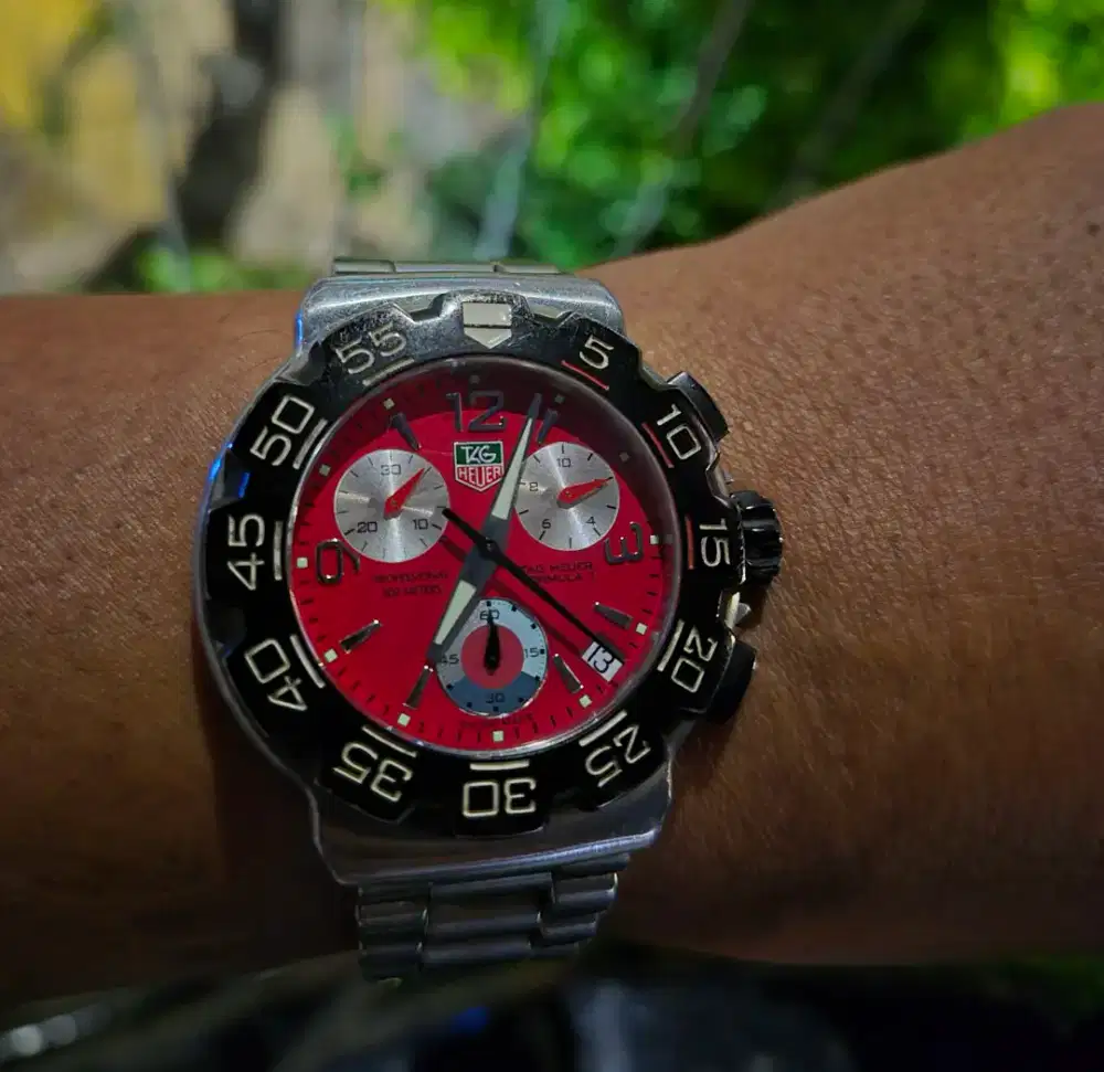TAG Heuer Formula 1 Red Dial
