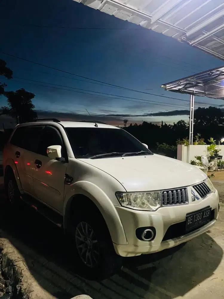 PAJERO EXCEED 2011