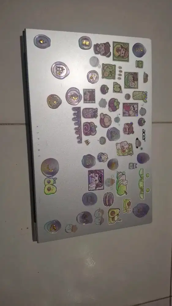 Laptop ACER ASPIRE LITE