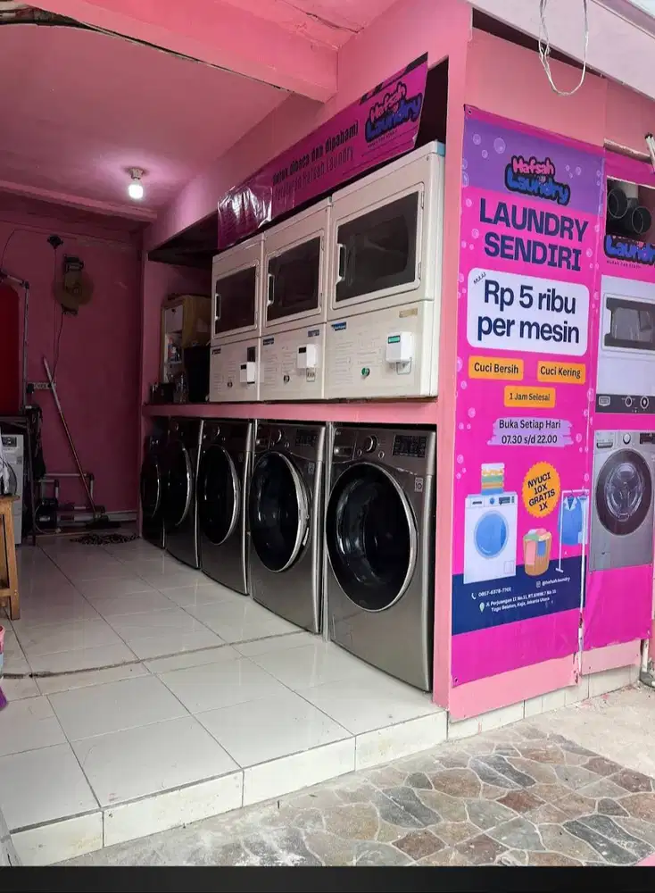 Loker staff laundry self service