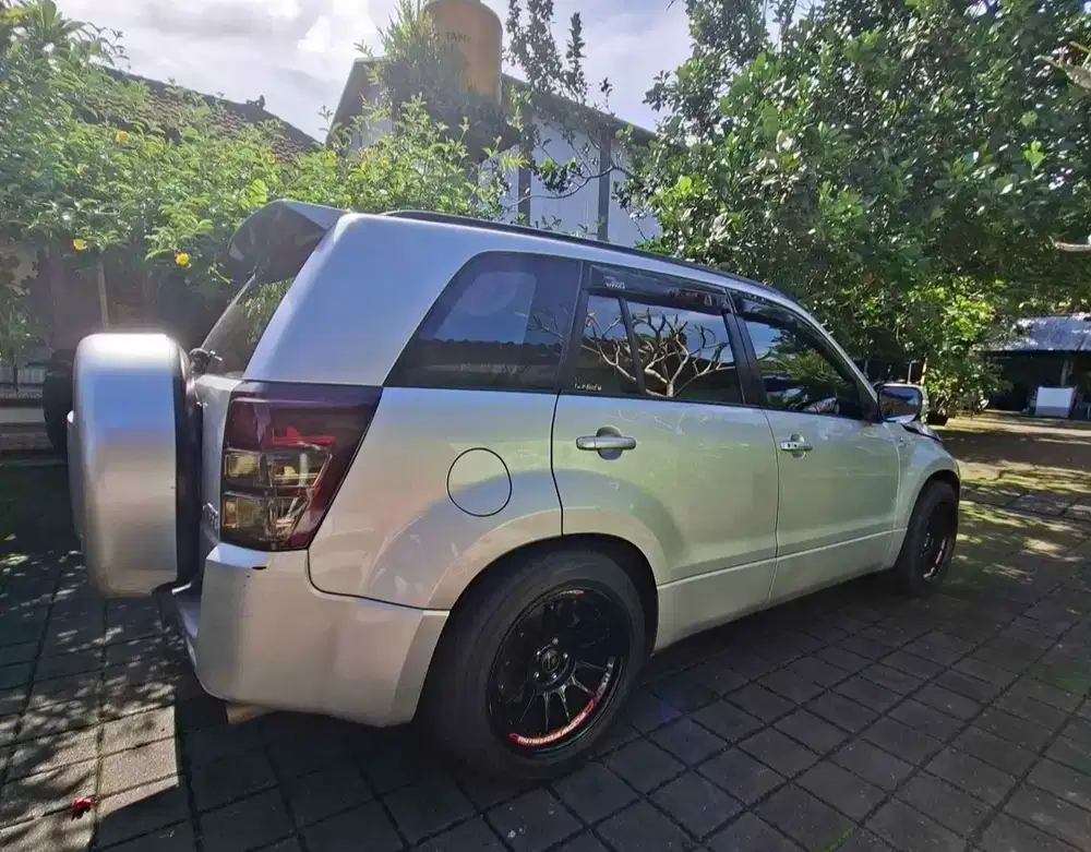 Suzuki Grand vitara 2011 Bensin
