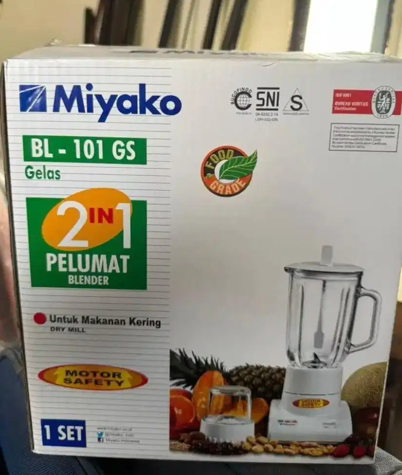 BLENDER PELUMAT MIYAKO