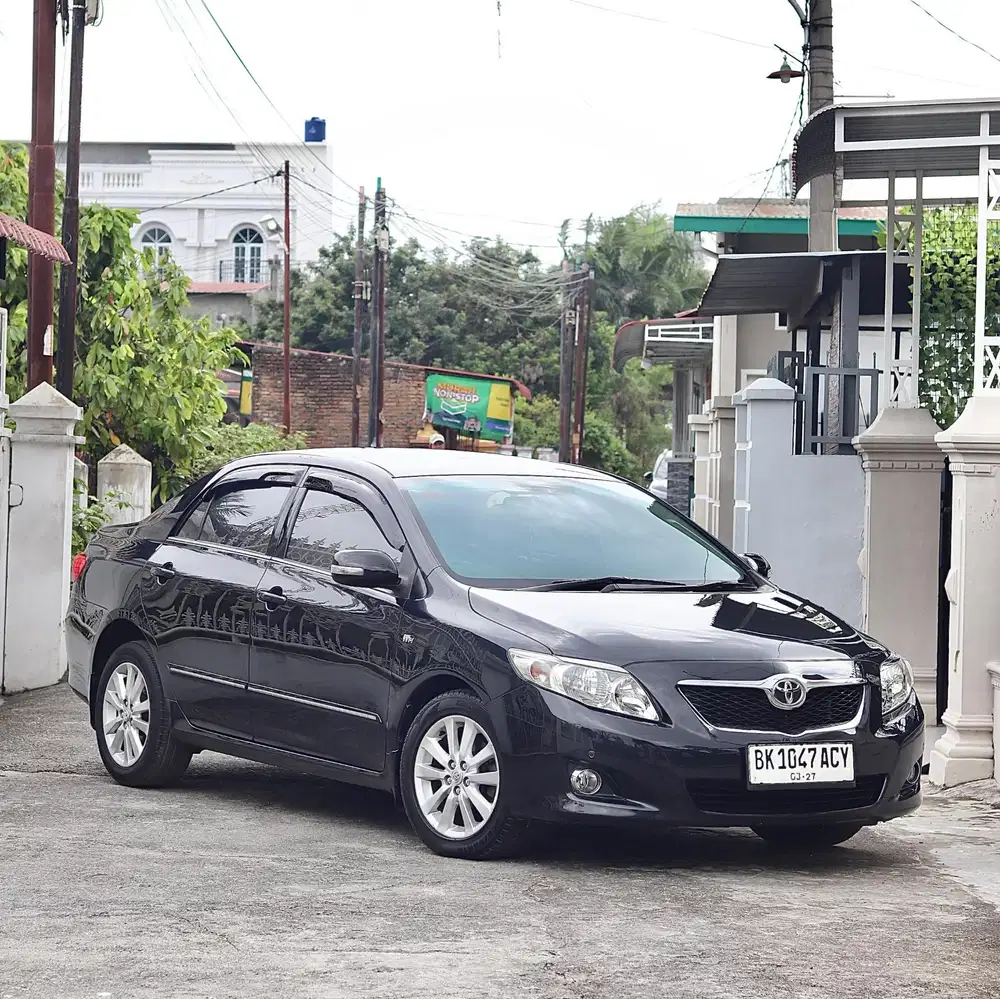 Toyota Corolla Altis 2.0 V Automatic Tahun 2010/2011