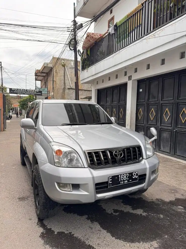 Landcruiser prado 2003 matic istimewa siap pake