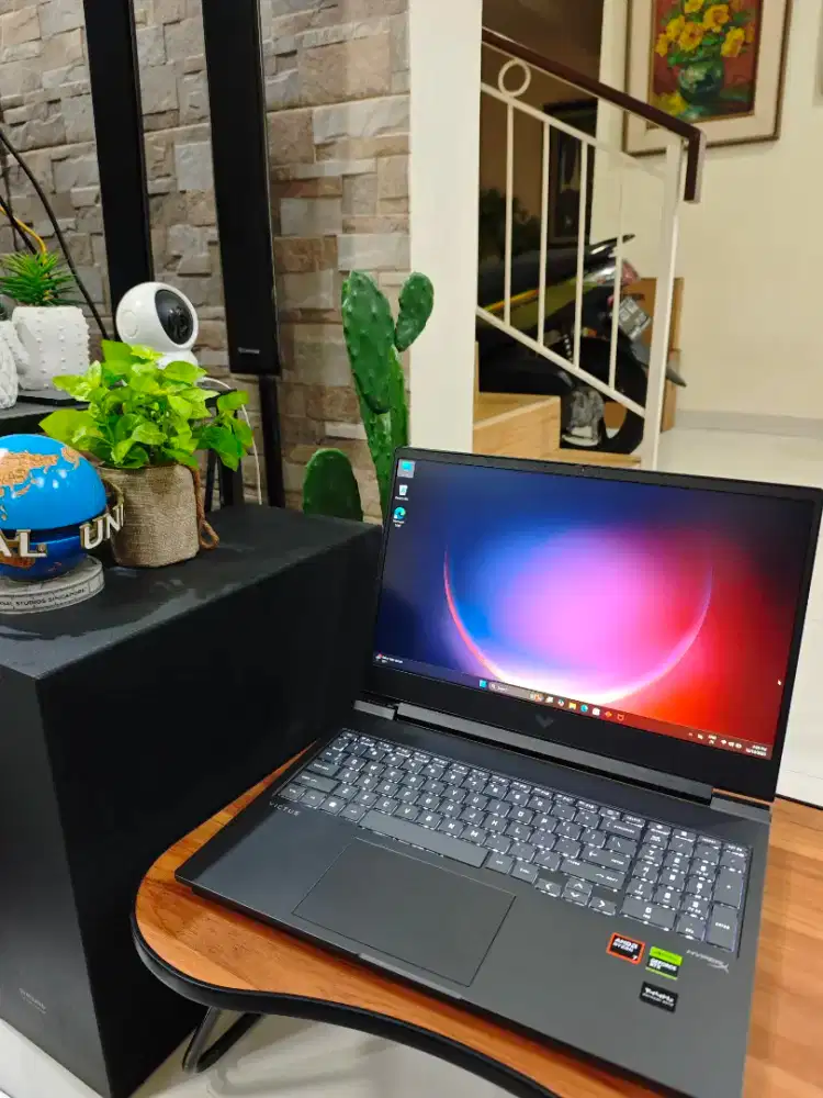 Laptop HP Victus 16 RTX4070 Ryzen 7 8845HS x rog tuf nitro