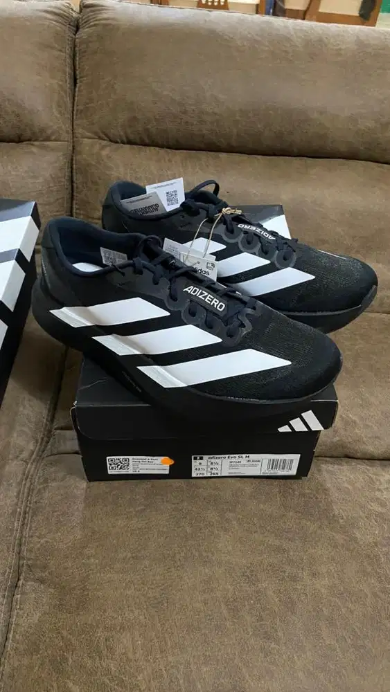 Sepatu Lari Olahraga Running Shoes Adidas Adizero EVO SL New Size 42.5