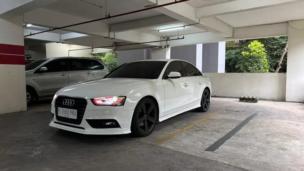 Audi A4 2013 Bensin