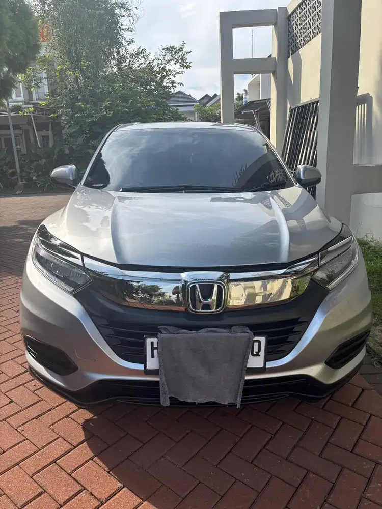 Dijual santai  HR-V SE nik 2018 pemakaian 2019