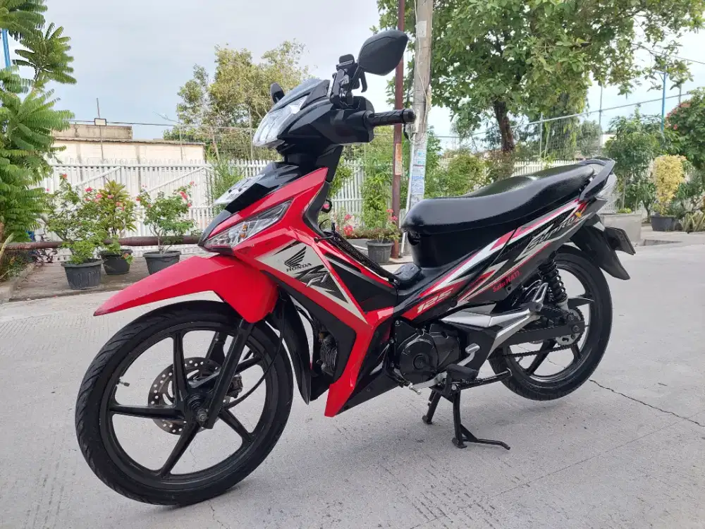SUPRA X 125 PGM-FI