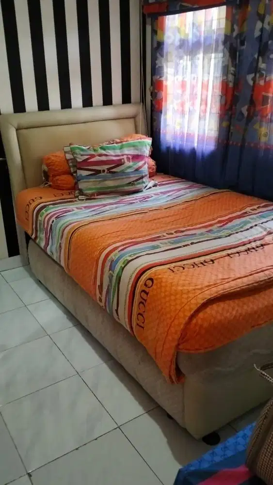 kasur 2 susun dijual cepat