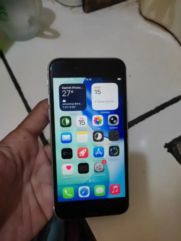 iphone se gen 2 64Gb