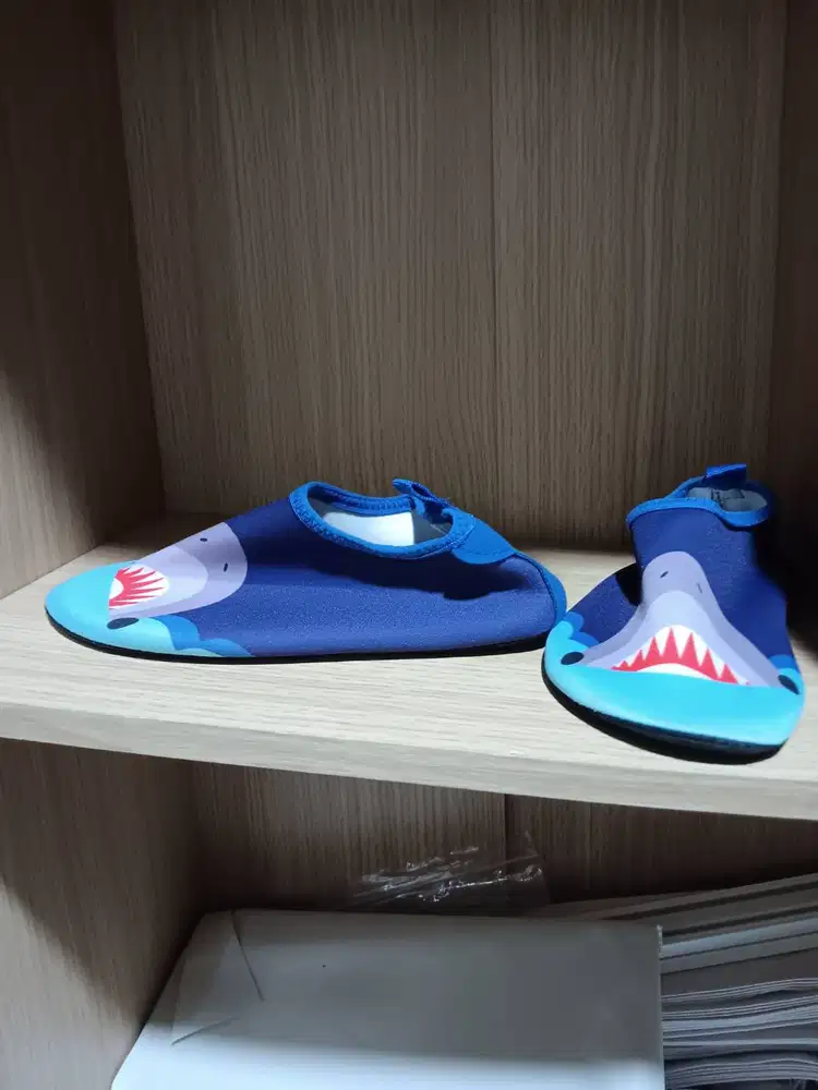 Sepatu Hiu Anak
