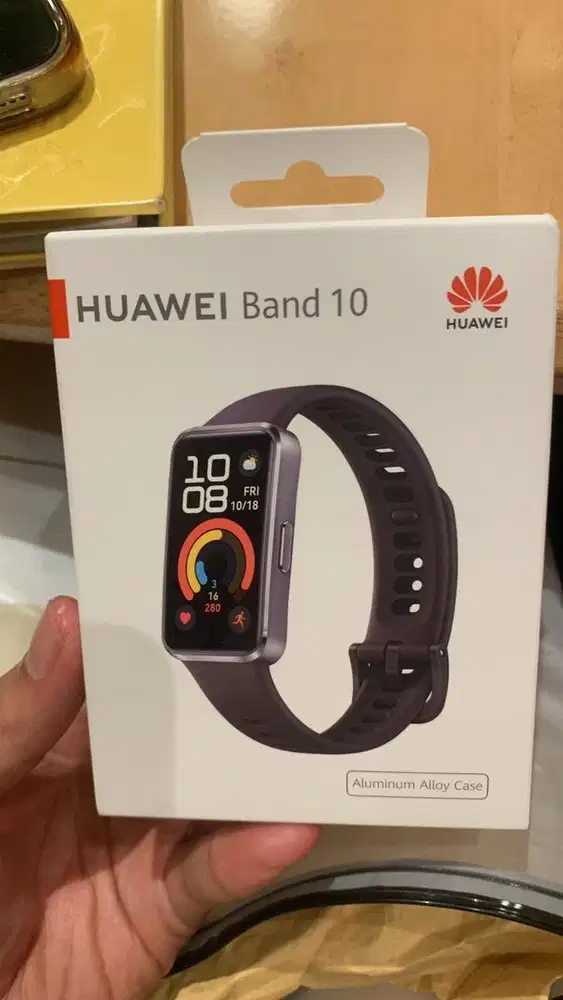 HUWAWEI band 10