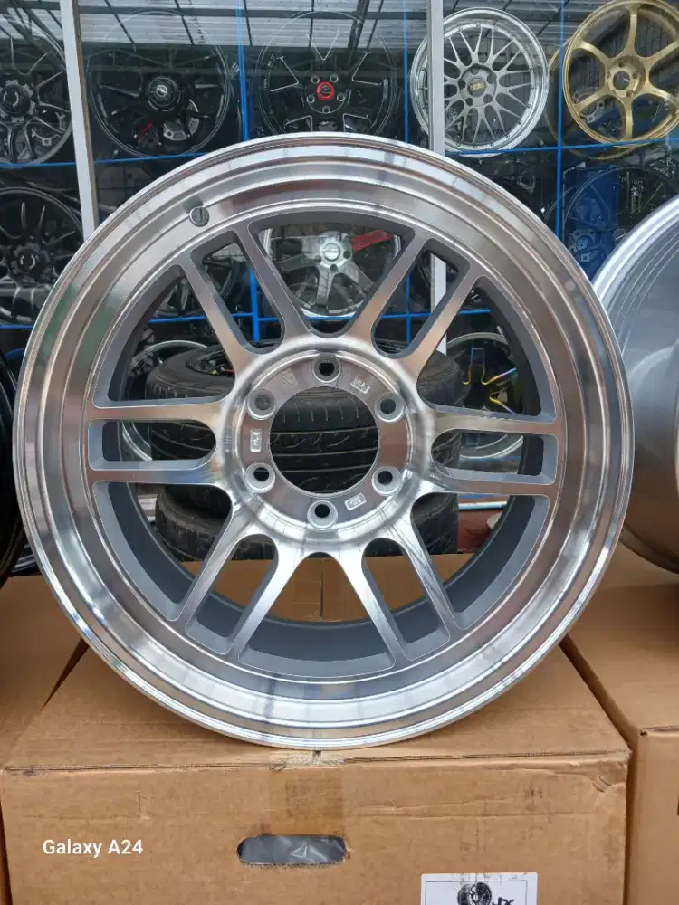 Enkei rpt1 ring 18x9 6x139,7 ET 5 full mirror 4pcs