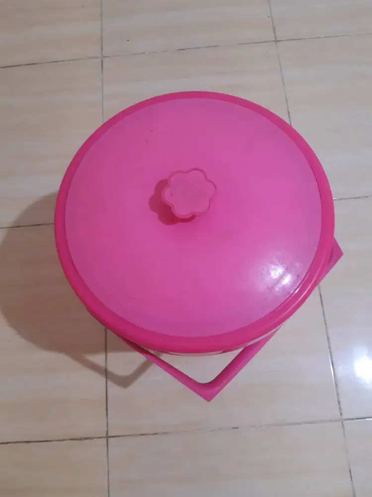 Thermos es atau thermos nasi