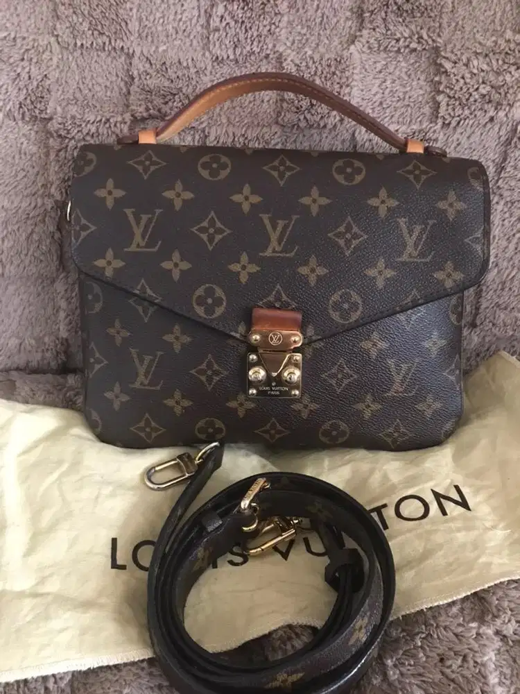 LV METIS 25(2017) AUTHENTIC