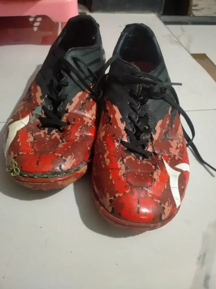 SEPATU ORTUSEIGHT CATALYST CHIMERA SIZE 44