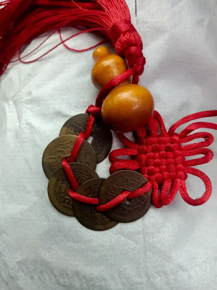 Di jual koin antik  asli dan bahan Kuningan yg paham aja