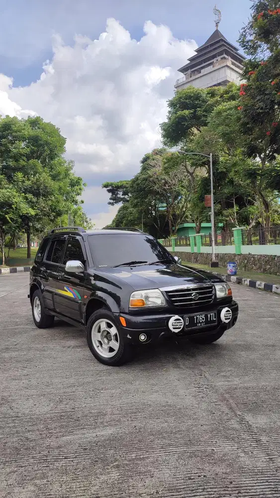 Suzuki Escudo 2001 manual