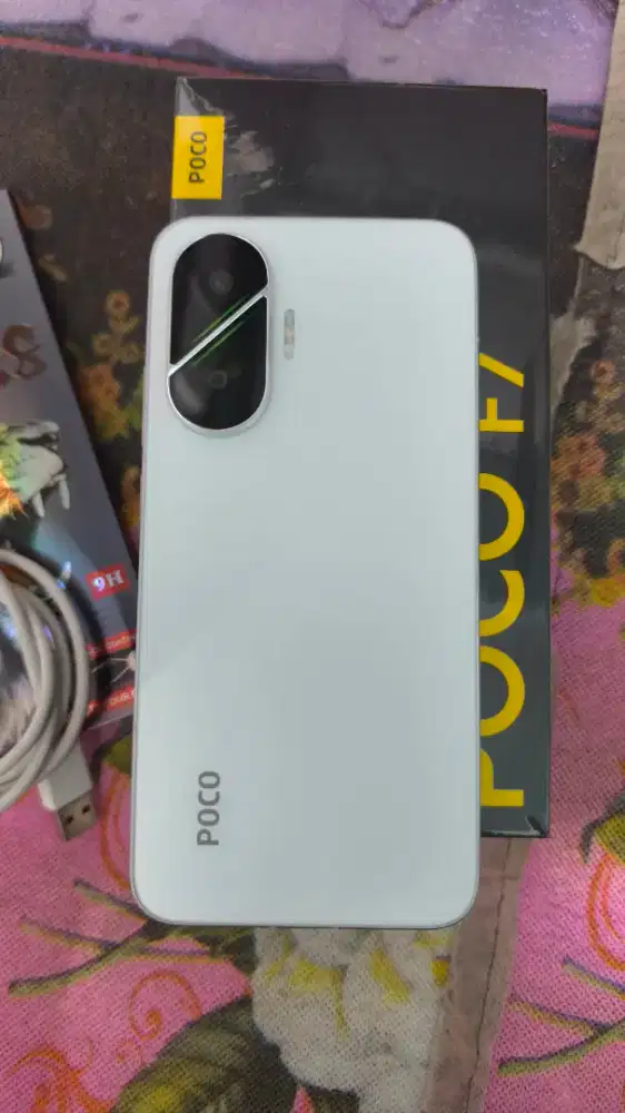 Poco F7 White 12/512 GB