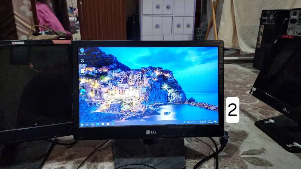 Set Komputer PC Desktop CPU Monitor Belajar Anak Pelajar Kerja Kantor