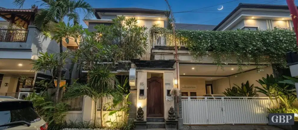 Rare Opportunity: Spacious & Villa in Premium Location in Denpasar is
