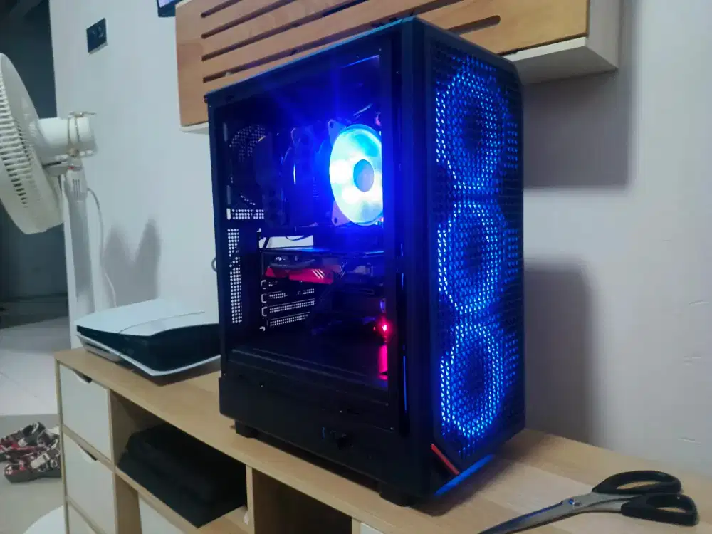 Jual/TT PC Intel Core i7 9700 Z390 Rtx 2060 super 8gb ram 16gb ssd 1tb