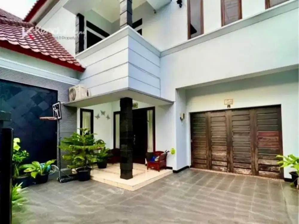 Dijual Rumah Mewah lengkap dgn Furniture di Jagakarsa Jakarta Selatan