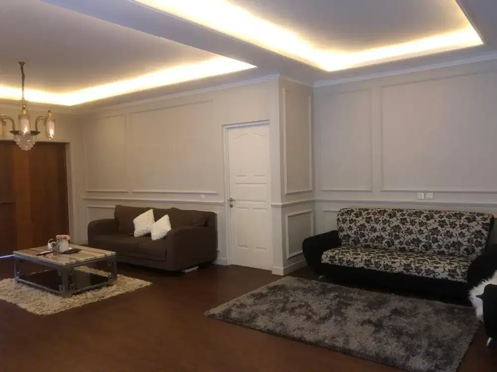 Dijual Rumah Hook Cantik dan Mewah Cluster Terdepan di Jakarta Timur
