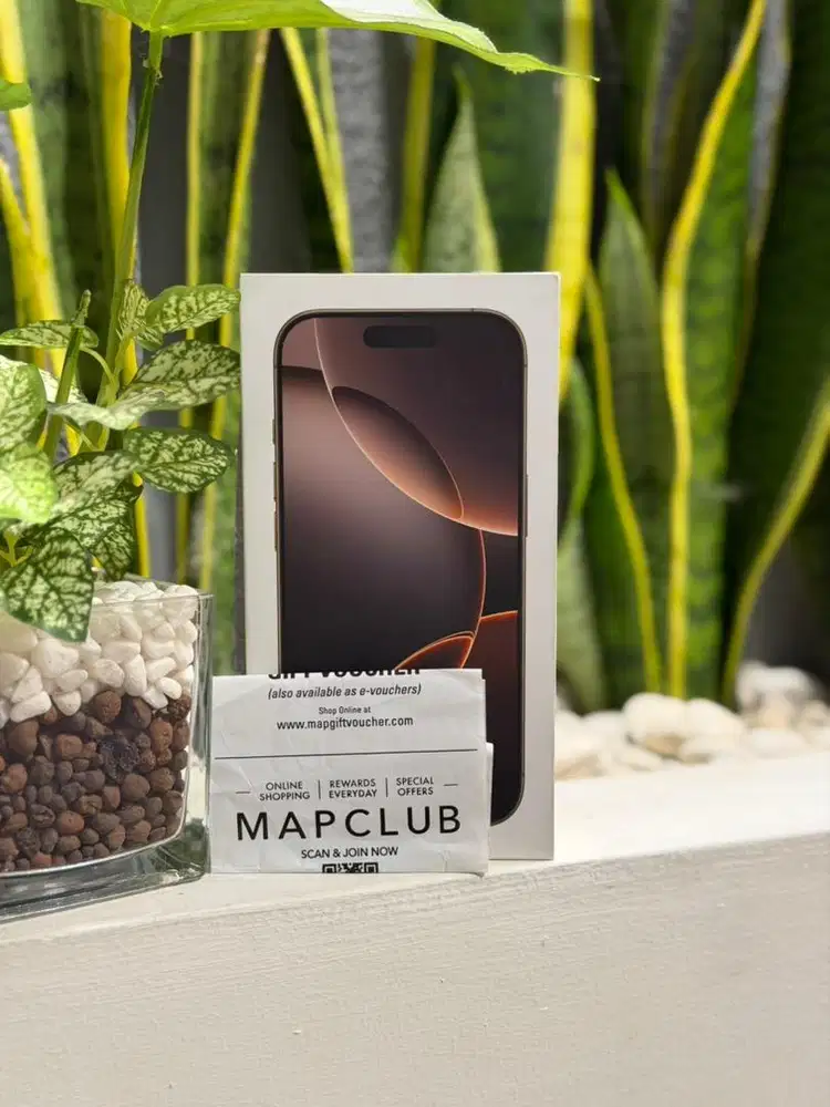 iPhone 16 Pro 128GB Desert Titanium Garansi on Digimap Mulus