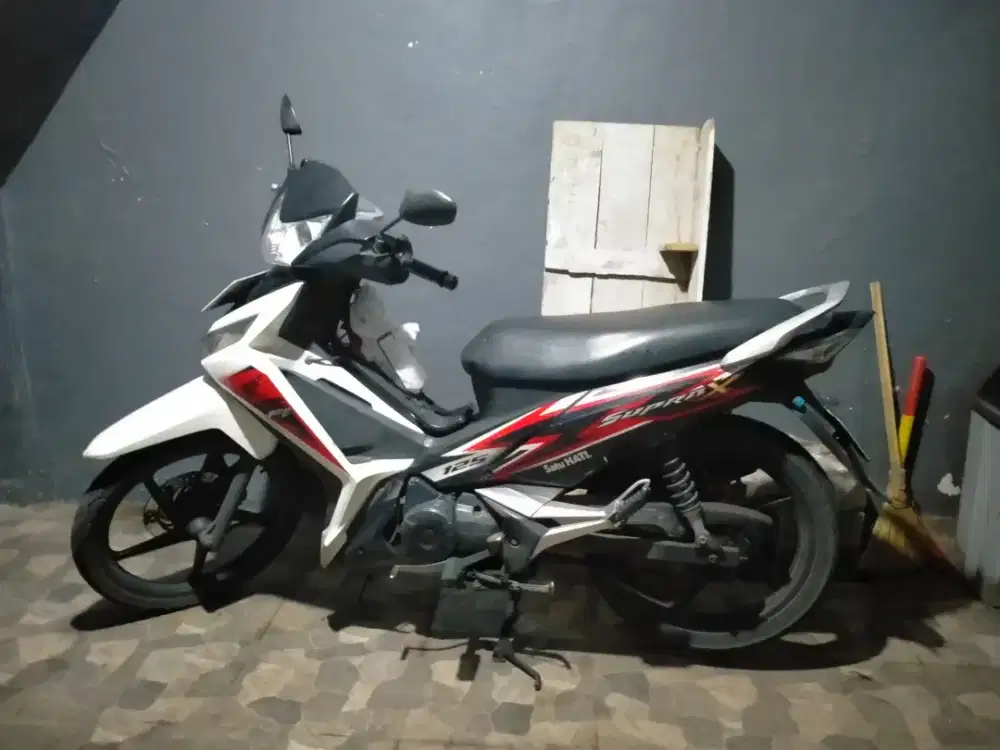Di jual motor Supra X 125
