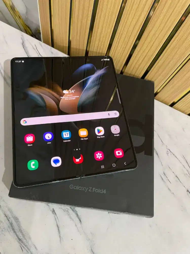 Samsung fold 4 ram 12 /256 resmi fullset