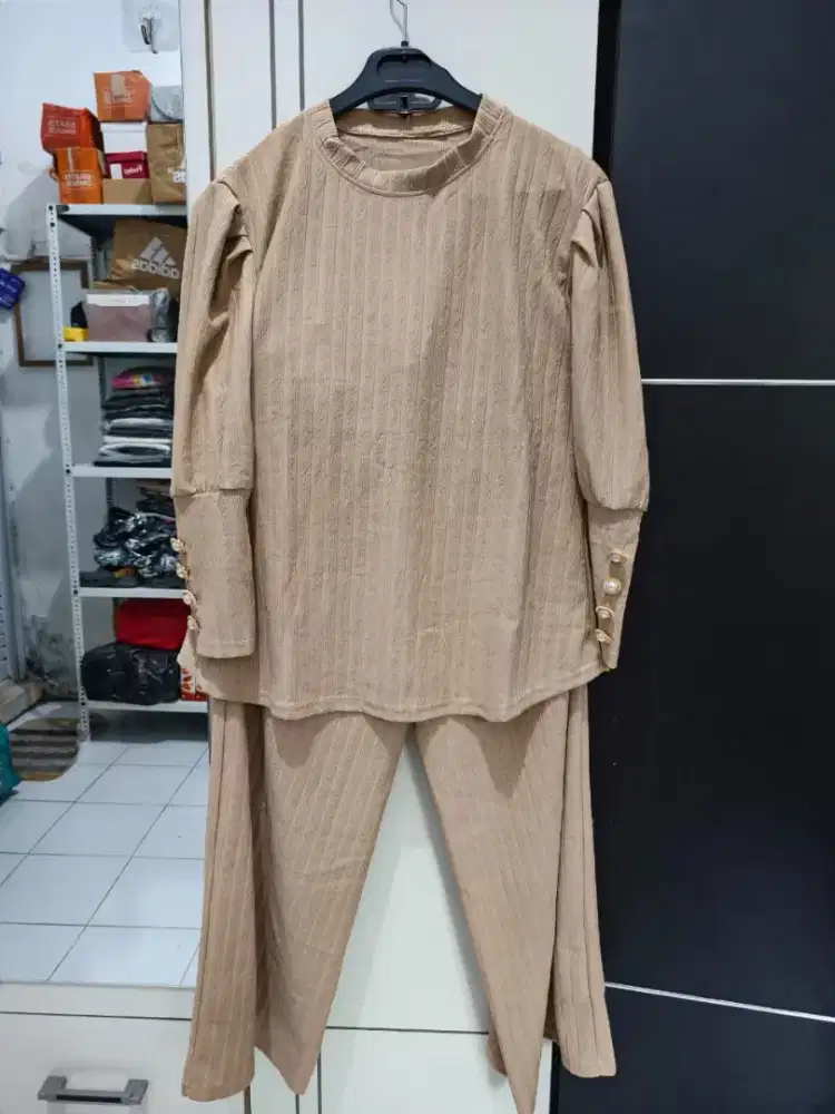 Setelan inara knit