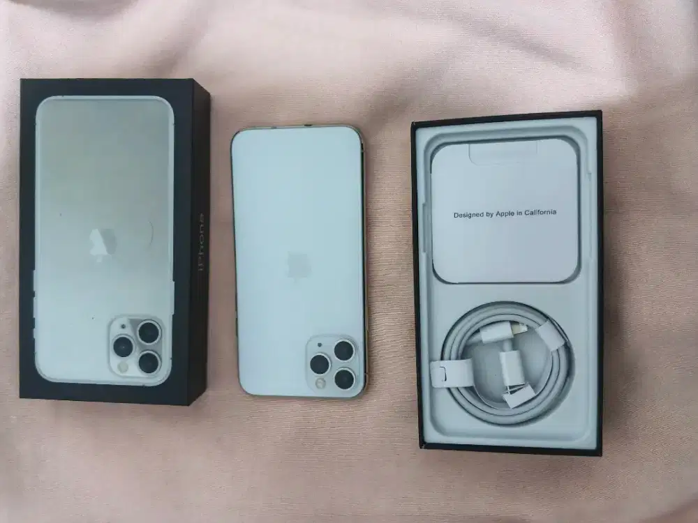 Iphone 11 pro 256gb pastikan mulus guys