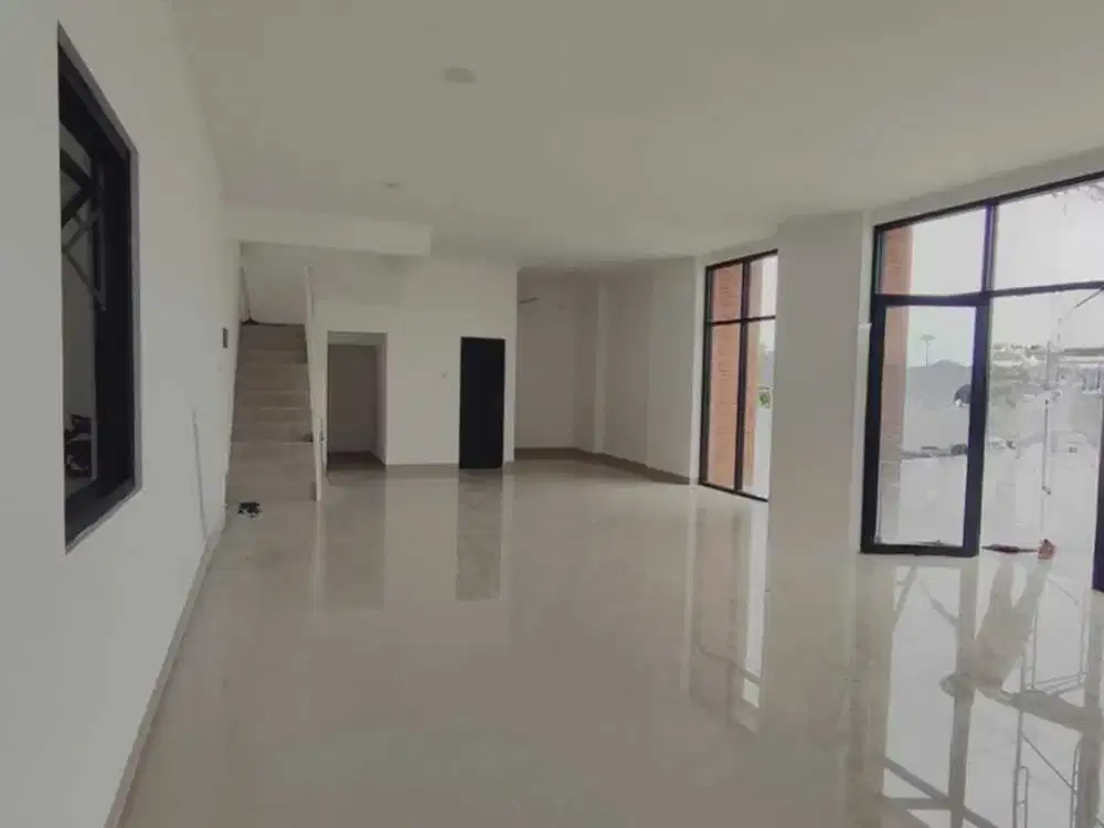 Gudang Full Fasilitas di Kawasan Industri Blessindo Siap Pakai