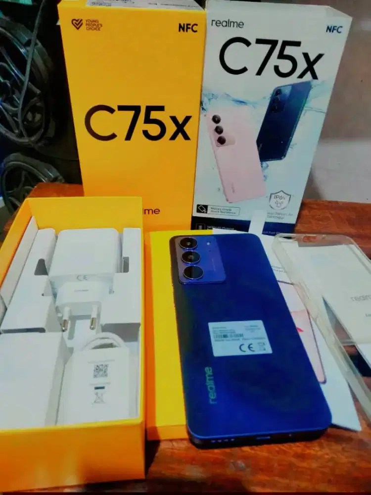 REALME C75X RAM 8/128 like new