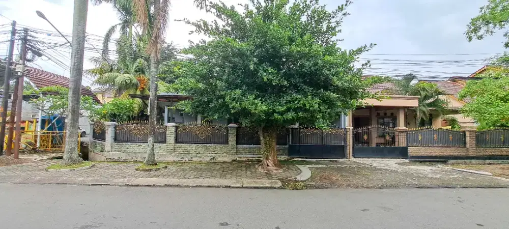 Dijual Rumah Hook Dukuh Zamrud Bekasi Jalan Utama Luas Tanah 360 Meter