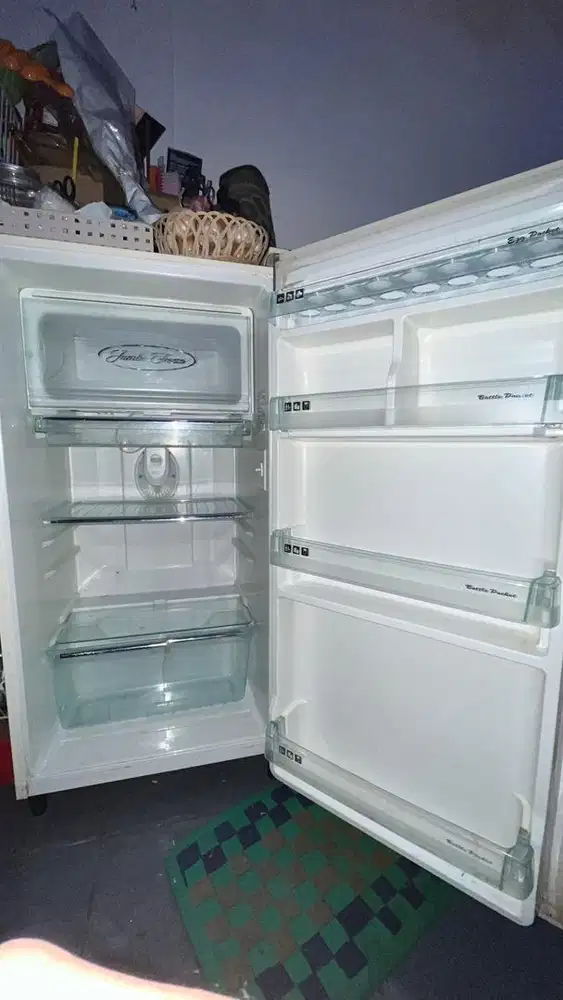 kulkas 1 pintu politron