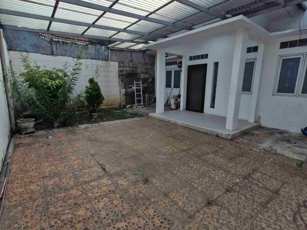 Murah!!Disewakan rumah asri di Cipinang Elok Bisa Untuk Kantor