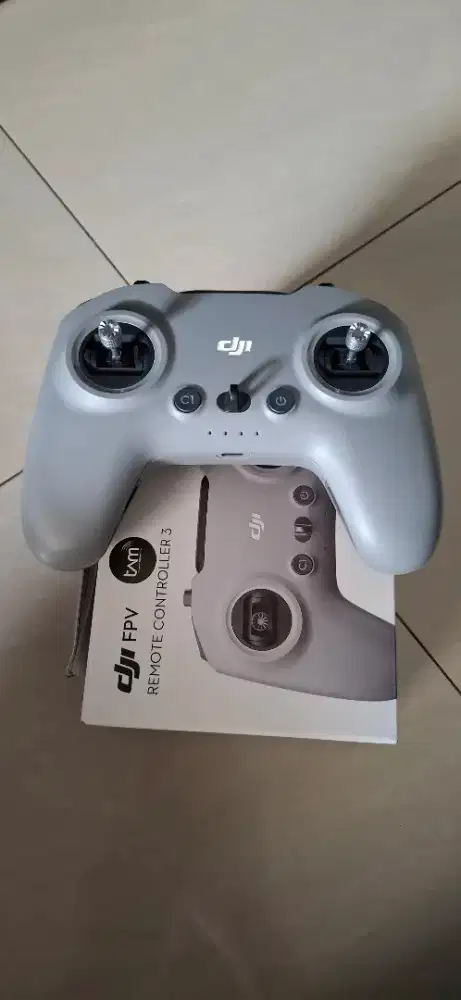 DJI Controller 3