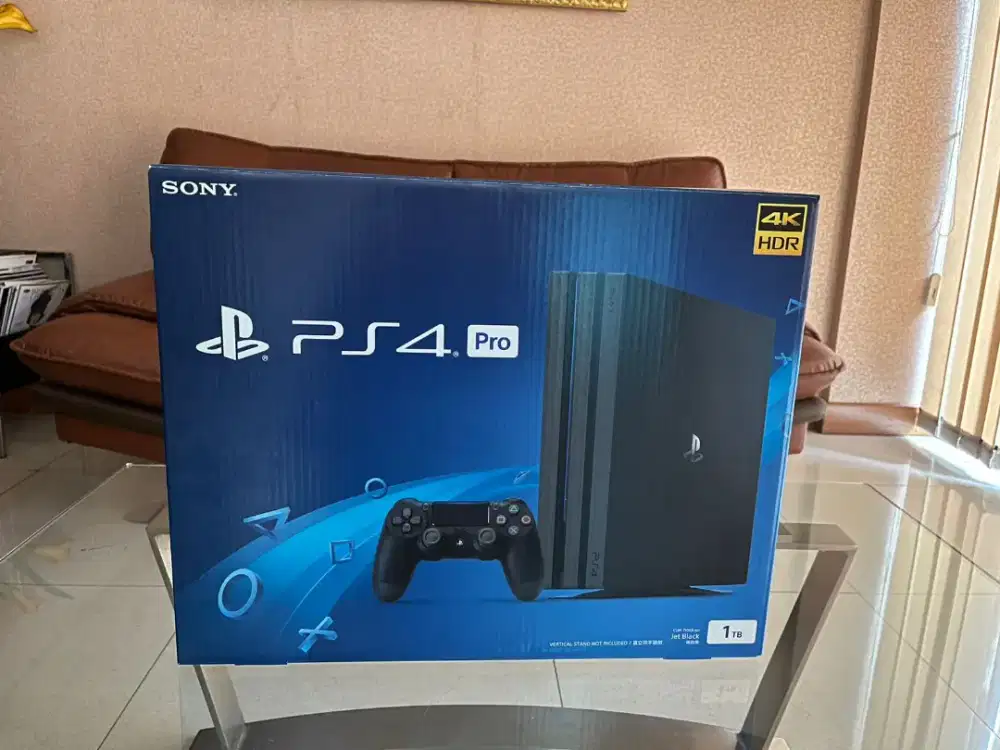 PS4 PRO 1 TB SUPER MULUS