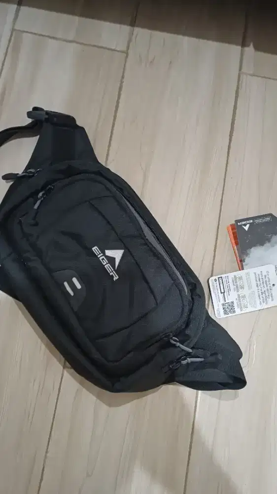 Waistbag Eiger Wallrun 1A hitam ori