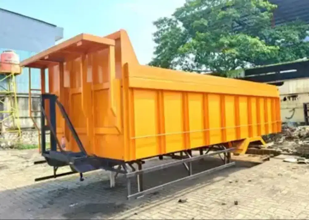 Murah Dump Truck engkel 4x2 Hino ranger dumptruck Lohan Nisan